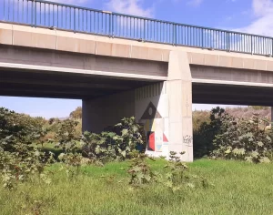 Short cut under the bridge