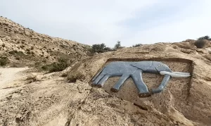 El Cau Elche, open air rock art museum