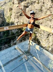 Wild Child Costa Blanca on the Relleu walkway