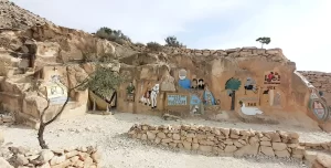 El Cau Elche, open air rock art museum