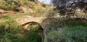 Small stone bridge on the Ruta del Agua Sella