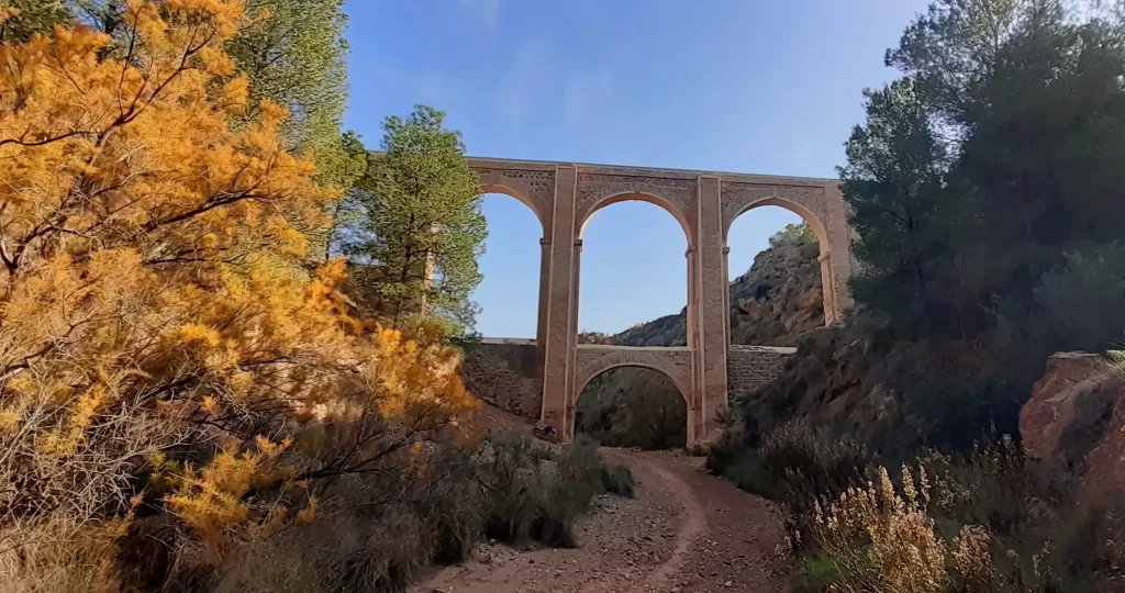 Los Algezares, Puente de los 5 Ojos